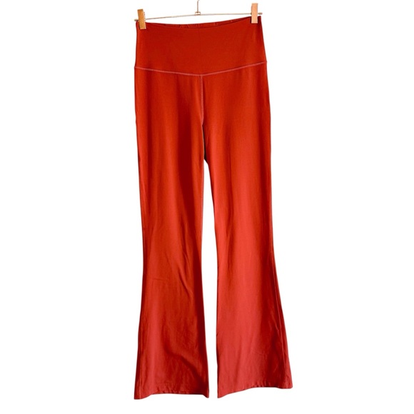 Lululemon Groove Super High Rise Flared Pant Cayenne Burnt Orange Yoga Pants 8 - Picture 1 of 10